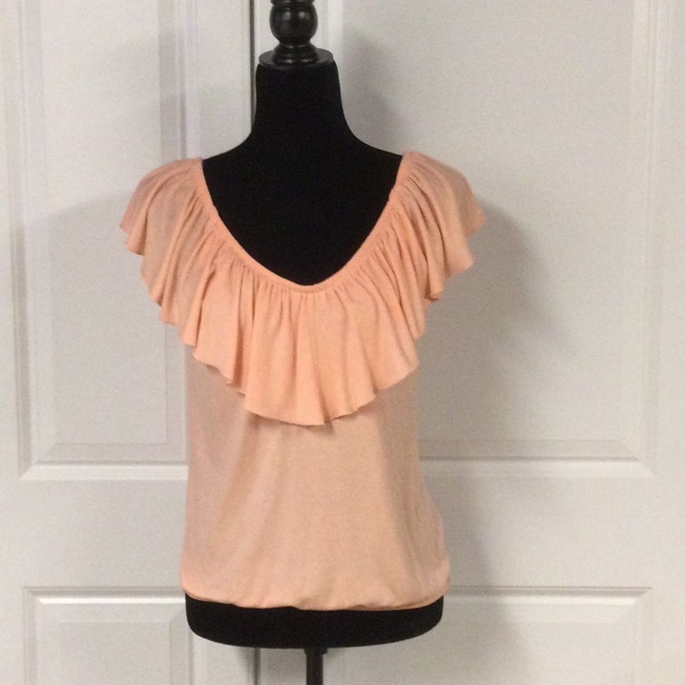 *Last Chance Sale* Express Peach Top